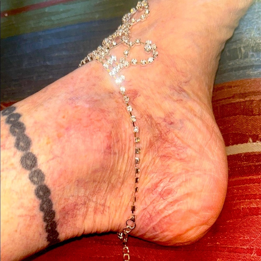 Silver Rhinestone Foot Chain Jewelry/Sandals - Picture 7 of 10